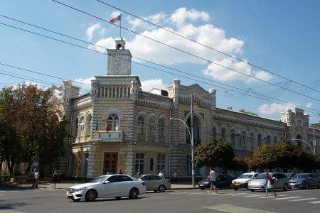 În weekend, vremea ne va bucura cu soare