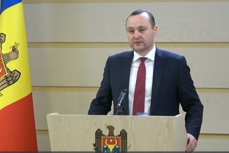 Bătrîncea: „Dodon și Voronin s-au întâlnit și s-au înțeles în privința creării unui bloc