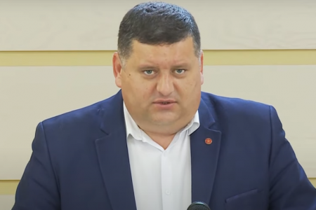 Socialistul Burduja a sesizat în mod repetat ANI pentru a-l supune controlului pe Andrei Spînu, secretarul general de la Președinție