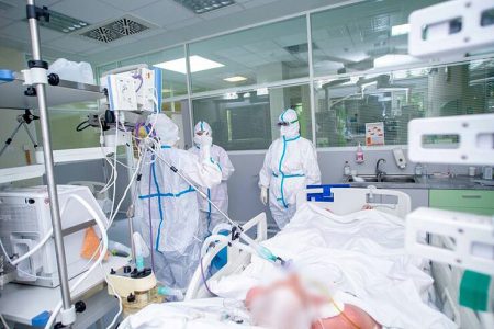 Chișinău: Toate locurile din secțiile de terapie intensivă sunt ocupate