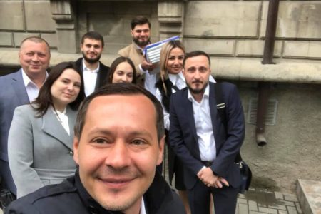 Partidul Puterea Oamenilor, condus de ex-primarul general interimar al Capitalei, Ruslan Codreanu, a fost înregistrat în cursa electorală