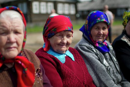 De astăzi crește vârsta de pensionare a femeilor