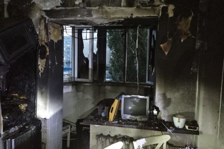 Incendiu cu final tragic la Măgdăcești. Trupul unui bărbat de 38 de ani a fost găsit carbonizat