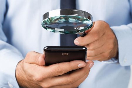 Telefonul tău Android te urmărește, arată datele unui studiu