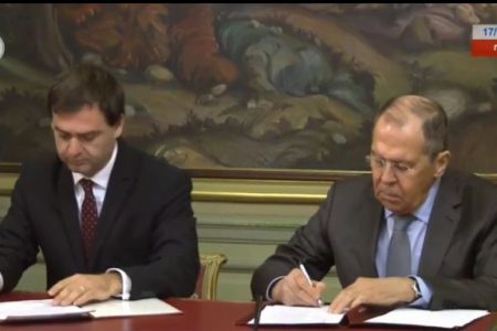 Popescu, după întâlnirea cu Lavrov: „Poziția noastră rămâne aceeași. Trupele rusești trebuie scoase din stânga Nistrului”