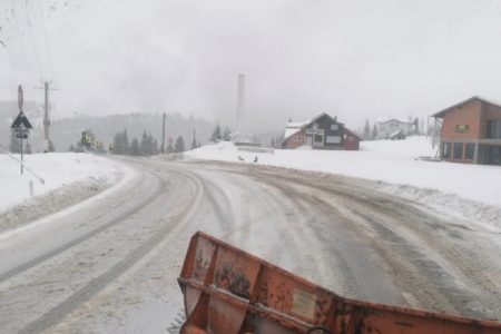 VIDEO/ Ninge și-n România. Temperaturile vor fi negative chiar și pe timp de zi