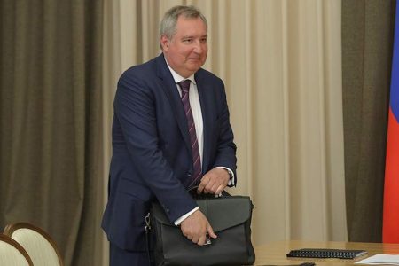 Putin l-a dat afară pe Rogozin din funcția de director general al „Rosskosmos”