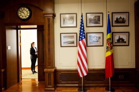 Cinci deputați PAS vor beneficia de un schimb de experiență în SUA de aproape jumătate de lună. Cine va suporta cheltuielile