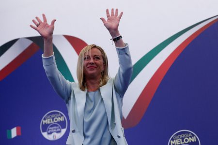 Extrema dreaptă câștigă în Italia. Giorgia Meloni va fi prima femeie prim-ministru din istoria țării