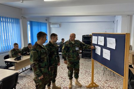 Un contingent al Armatei Naţionale participă la un exerciţiu multinaţional de comunicaţii şi informatică