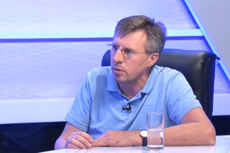 DOC/ Dorin Chirtoacă a depus o sesizare la CSP prin care contestă propunerea de numire a lui Dumitru Robu în functia de Procuror General adjunct