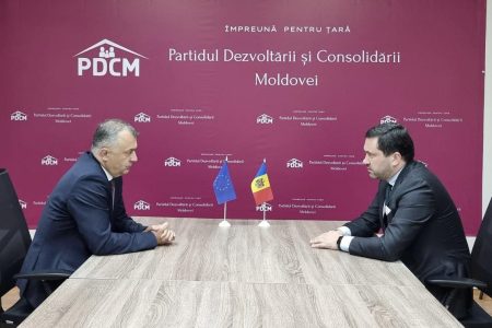 Președintele PRO MOLDOVA și cel al PDCM, la discuții. Ce subiecte au abordat Boris Foca și Ion Chicu