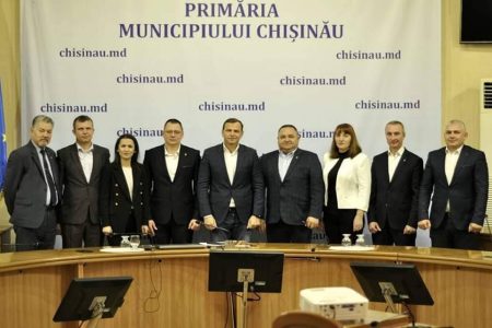 ULTIMA ORĂ/ Replica lui Andrei Năstase și echipei sale de consilieri municipali, pentru liderul Platformei DA, Dinu Plîngău