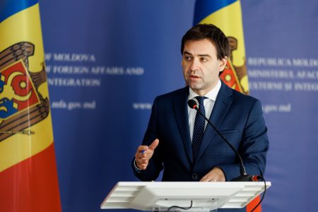 Nicu Popescu: Aeroportul Chișinău nu va fi al rușilor