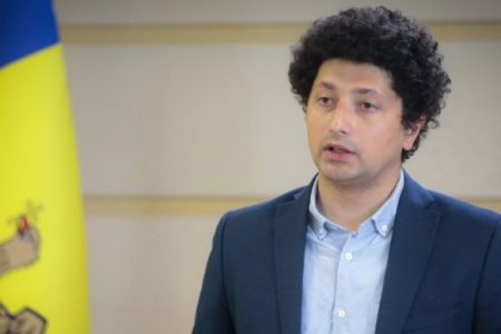Deputat PAS: Facem demersuri pentru a fi susținuți cu sisteme antiaeriene, cu sisteme antitanc