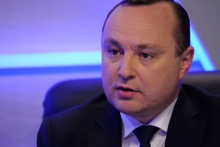 Invitatul de astăzi, 16 februarie, al emisiunii „Puterea a Patra” este vicepreședintele Parlamentului, Vlad Batrîncea
