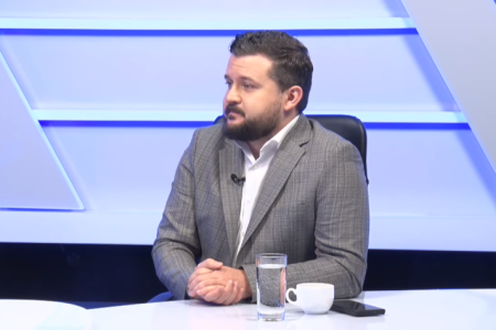 Galbur: „Să-ți dublezi salariul în timp ce poporul duce foame, ce fel de om ești?”