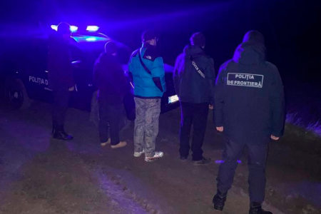 Șapte ucraineni au fost depistați în timp ce traversau ilegal frontiera de stat, în ultimele 48 de ore