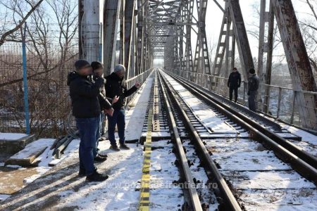 Trei cetățeni de origine afro-asiatică, reținuți la frontiera moldo-română în urma unor acțiuni comune ale oamenilor legii