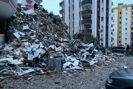 Un cutremur cu magnitudinea 7,9 a lovit centrul Turciei și nord-vestul Siriei
