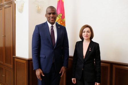 Președinta Maia Sandu a discutat cu Adjunctul principal al asistentului Secretarului de Stat al SUA, Dereck J. Hogan