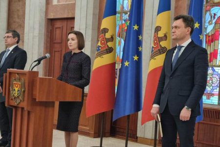Vlad Filat, mesaj către puterea de la Chișinău: „Ieșiți din globul de cristal”