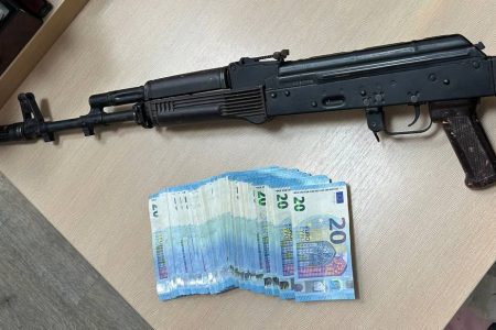 VIDEO/ Un medic a fost reținut pentru că ar fi comandat asasinarea fostului său asociat