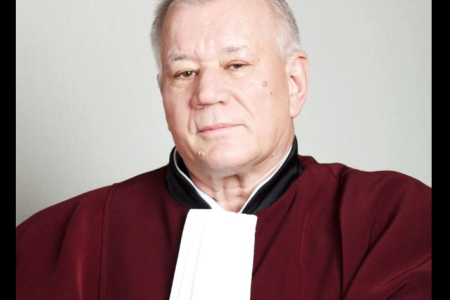 A murit Victor Pușcaș, fost judecător la Curtea Constituțională