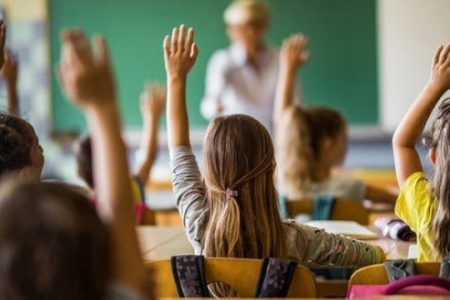 Aproape 1000 de locuri libere pentru copiii din clasa I, după încheierea celor două etape de înscriere