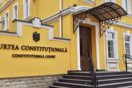 În premieră pentru Moldova, Curtea Constituțională a respins validarea mandatului unui deputat