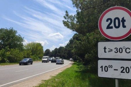 Restricții de trafic pentru vehiculele de mare tonaj, în zilele fierbinți