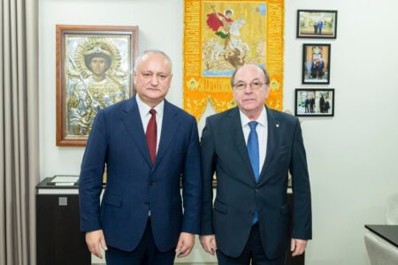 Dodon s-a întâlnit cu Vasnețov, Ambasadorul Rusiei în Moldova: „Sper că relațiile cu Rusia vor fi restabilite”