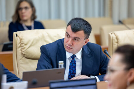 Ministrul Finanțelor, despre retragerea a două companii străine din Moldova: „Impactul financiar nu este mare”
