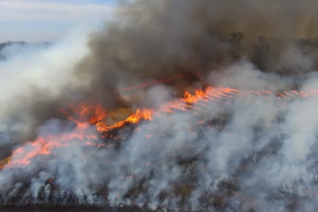 Incendiile din Albania continuă, intrând în a treia săptămână pe măsură ce flăcările se deplasează spre nord