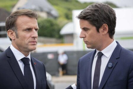 Președintele francez Emmanuel Macron a acceptat demisia premierului Gabriel Attal