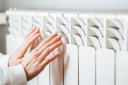 Deși suntem în plină vară, locuitorii capitalei vor achita mai puțin pentru căldura consumată