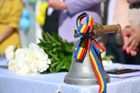 Din toate instituțiile educaționale din municipiul Chișinău, doar patru vor organiza festivitatea dedicată primului sunet de clopoțel, duminică, 1 septembrie
