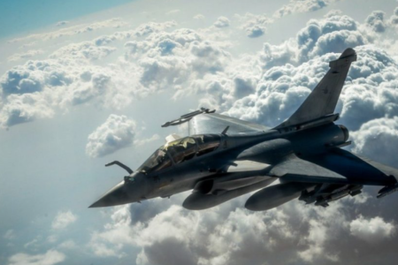 Serbia va plăti trei miliarde de dolari pentru avioane Rafales