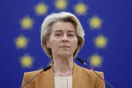 Ursula von der Leyen și-a prezentat și-a prezentat întreaga echipă de comisari, din care fac parte 11 femei