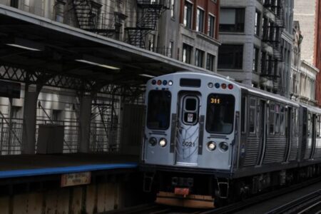 Atac suspect într-un metrou din Chicago. Patru persoane au murit