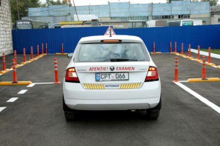 Condițiile pentru viitorii șoferi care vor susține examenul practic vor fi îmbunătățile