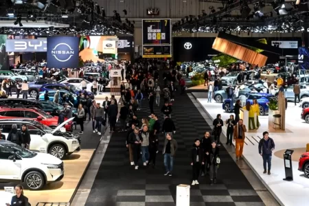 Mașinile electrice, vedete la salonul auto de la Paris