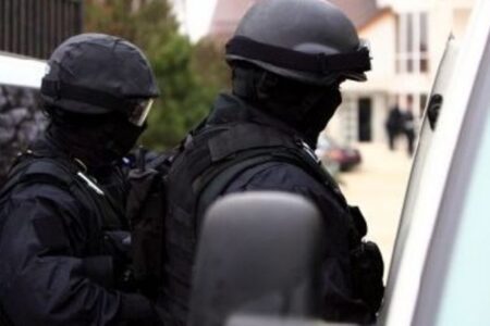 Un șef de sector de la Inspectoratul de Poliție Ciocana a fost reținut pentru spălare de bani