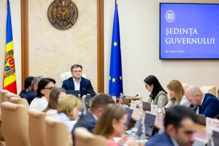 Subiectul remanierilor guvernamentale a devenit motiv de dispută între opoziție și guvernare