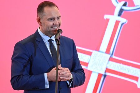 Polonia: „PIS” și-a prezentat candidatul pentru prezidențiale