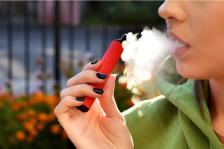 Belgia va interzice vânzarea de vape-uri de unică folosință