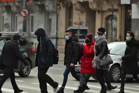 Cer variabil și temperaturi negative pe timpul nopții